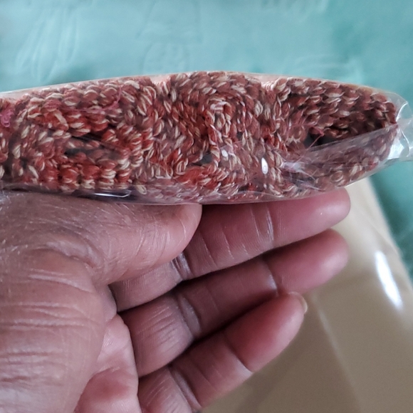 NWOT Tablecloth/Placemats Bundle - Picture 7 of 7